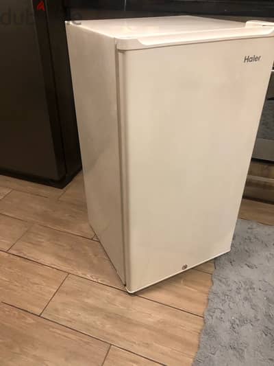 haier fridge in excellent condition . 110$