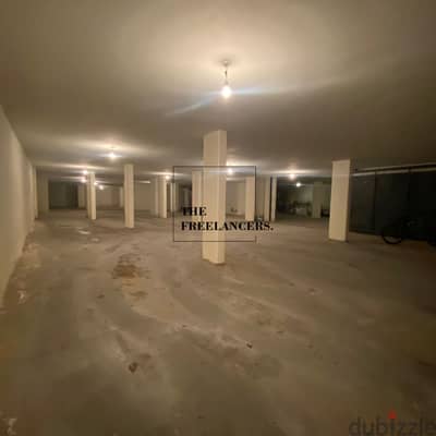 Warehouse for rent in Jdeideh مستودع للإيجار في الجديدة TIR3078