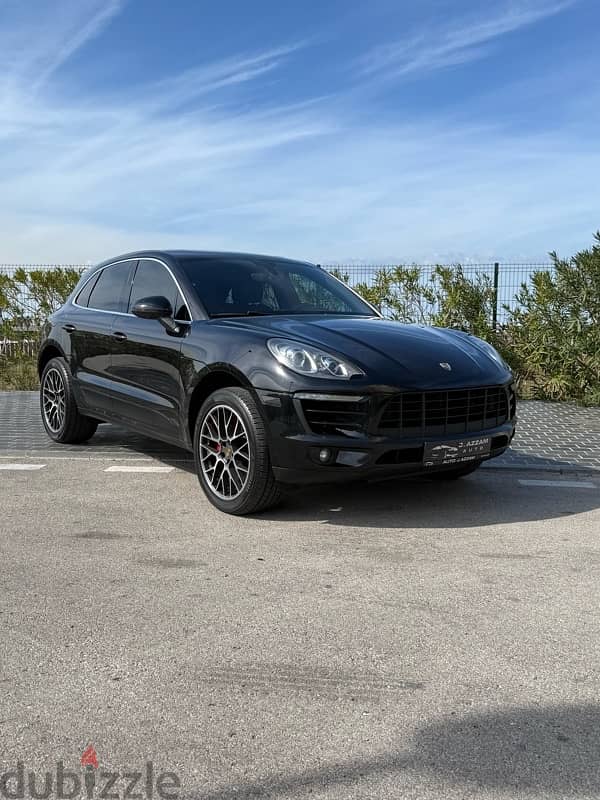 Porsche Macan 2016 0