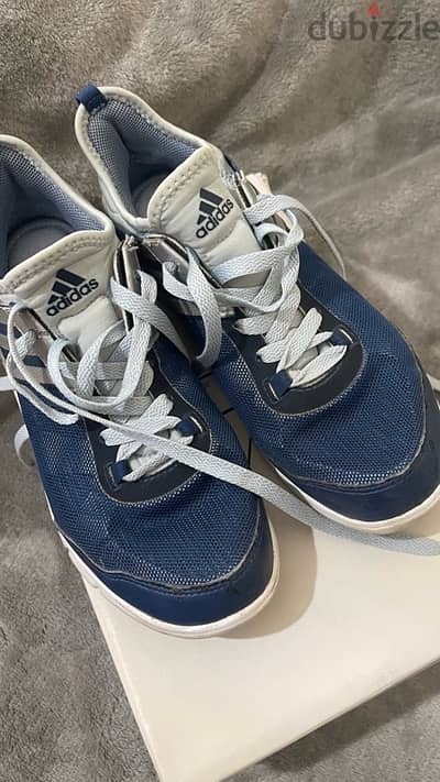 addidas