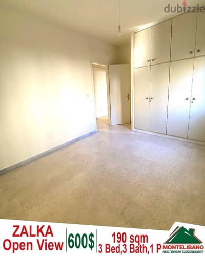 190 sqm apartment for rent in Zalka with Open View !!