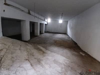 430 SQM Warehouse in Bauchrieh, Metn