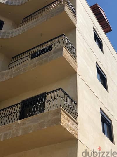 Appartment for rent -ain el ghossein