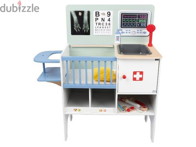 Children's clinic and vet 2in1 Playtive, made of real wood 6