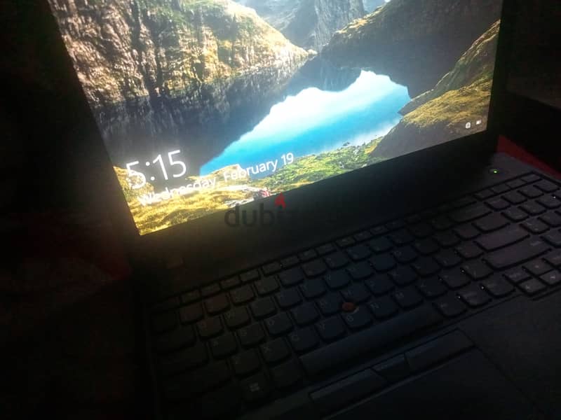 laptop Lenovo Thinkpad core i5 gen 7 250 gb 8 ram mawjud bl mina 1