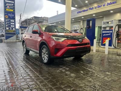 Toyota Rav 4 2017, super clean, full option, ma na2so lira, makfoul.