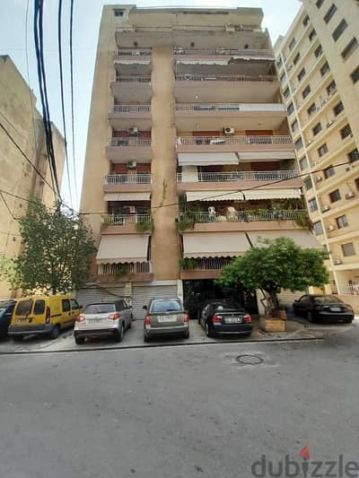 semi building for sale in tayouneh قسم من بناية للبيع في الطيونة