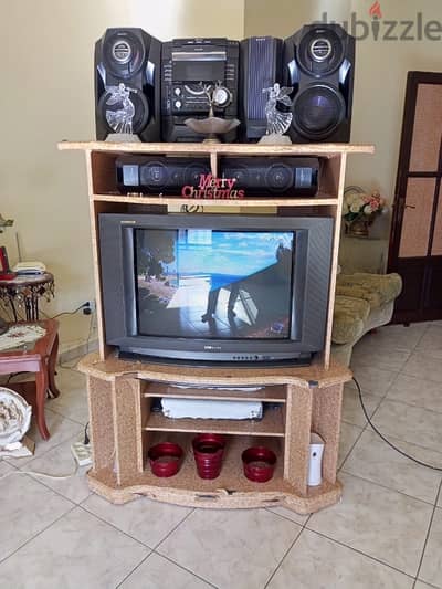 tv & speaker radio