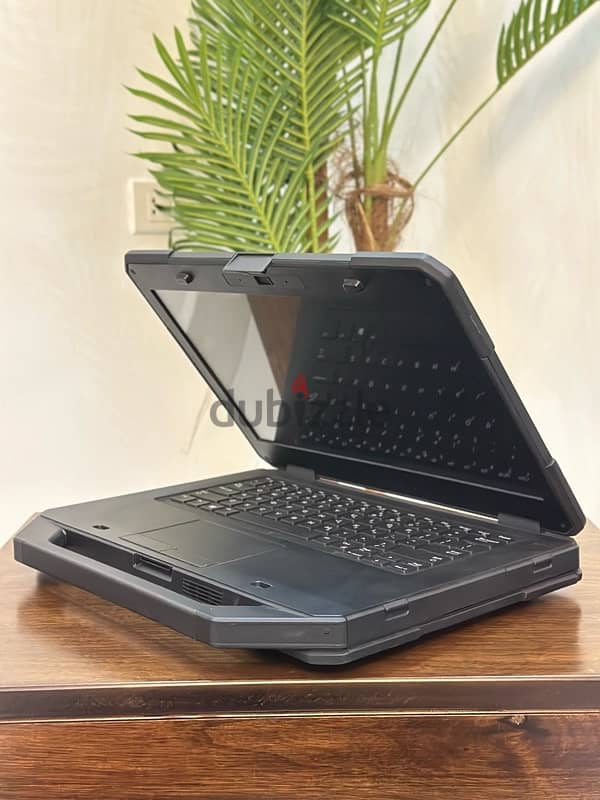 ضد الكسر DELL LATITUDE 14 5400 RUGGED SERIES 14" LAPTOPS 1