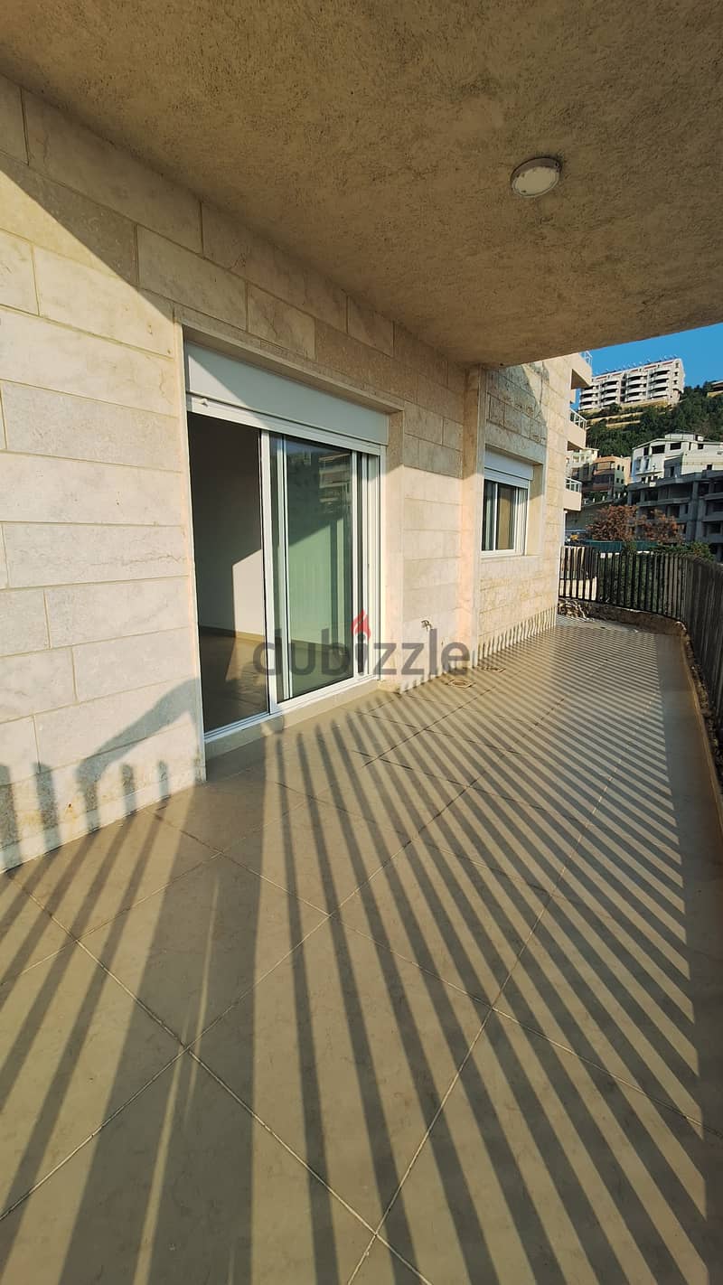 Apartment for sale in Nahr Ibrahim - شقة للبيع في نهر إبراهيم 0