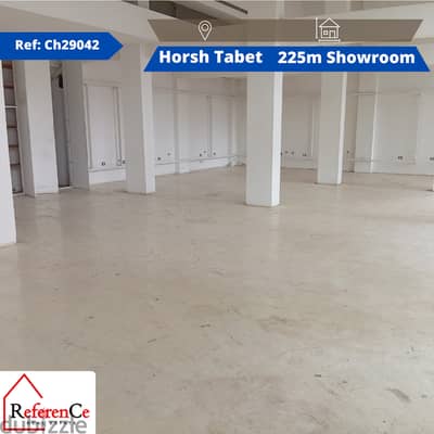 Prime showroom in Horsh Tabet صالة عرض مميزة في حرش تابت