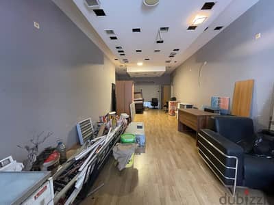 JH25-3936 Shop 110m2 for rent in Downtown, $ 3,200 cash