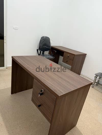 offices and office chairs for sale