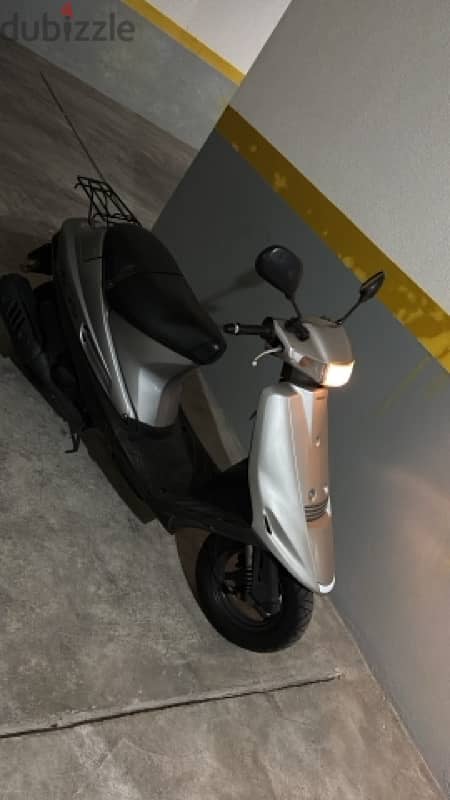 Suzuki address v100 0