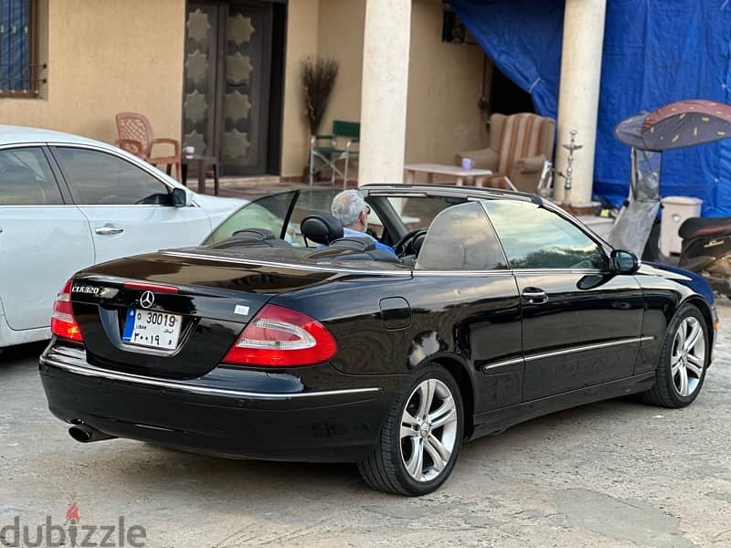 Mercedes-Benz CLK-Class 2005 0