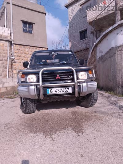 Mitsubishi Pajero 1993