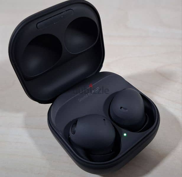 Samsung Galaxy Buds 2 Pro 1