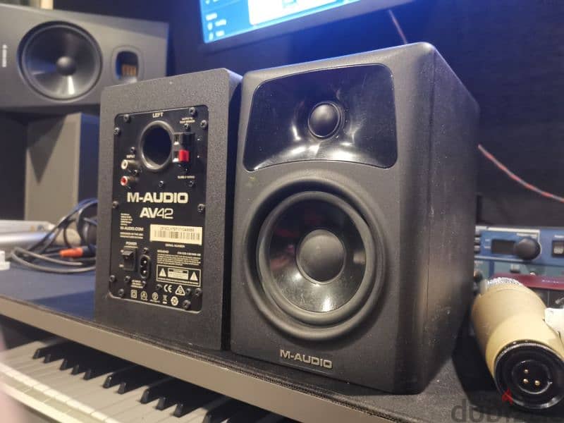 studio monitor speaker m audio 1