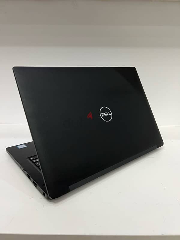 dell 7390 2