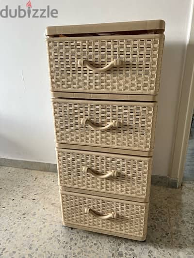 Drawers Storage Cabinet with Wheels