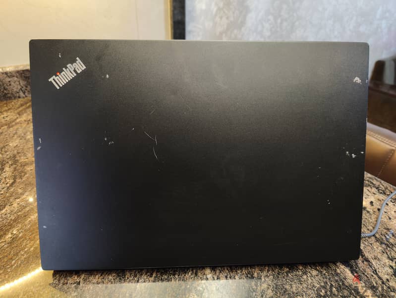 Lenovo ThinkPad E590 i7-Gen8 - 15.6" 5