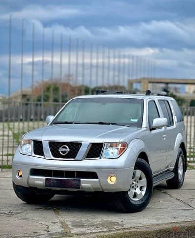 Nissan Pathfinder 2005