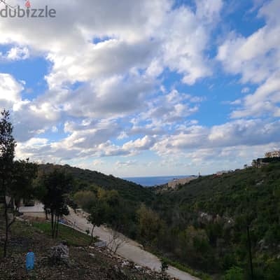 Land for sale in Chikhan - أرض للبيع في شيخان