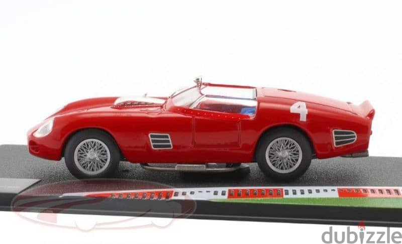 Ferrari 250 TRI (1961) diecast car model 1;43. 2