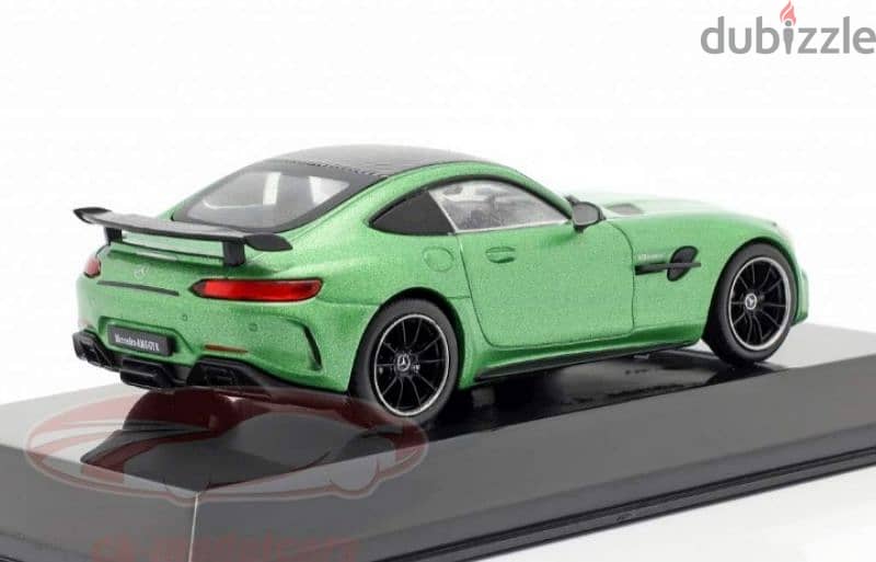 Mercedes AMG GT R (C190) diecast car model 1;43. 3