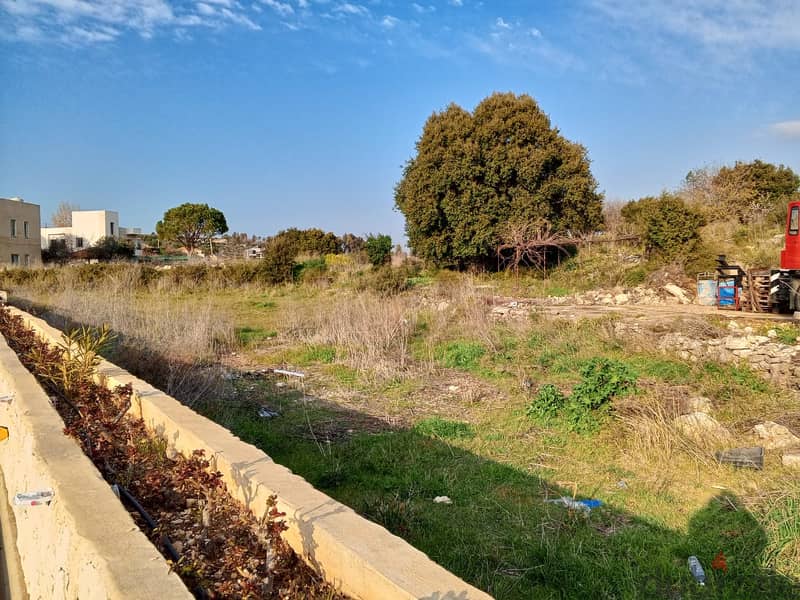 Land for sale in Eddeh/Batroun -  أرض للبيع في إده/البترون 0