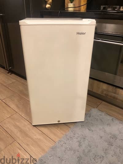 haier fridge in excellent condition. 110$