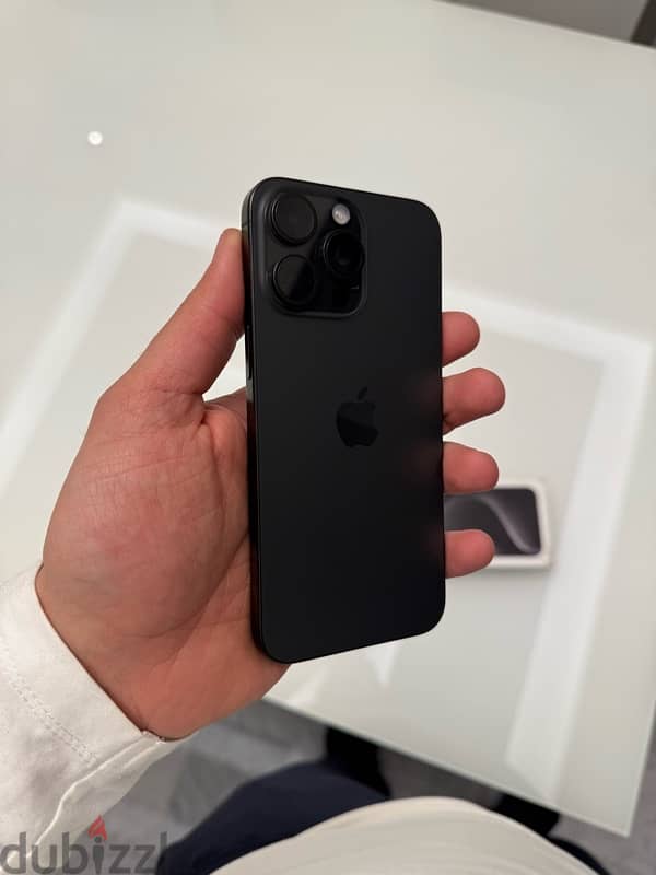 iPhone 15 Pro Max 256 Black 7