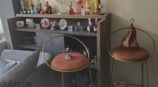 bar with 2 chairs