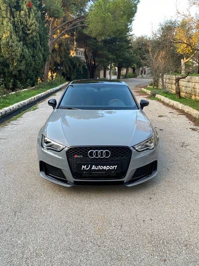 Audi RS3 2016, Company Service Book / Service History