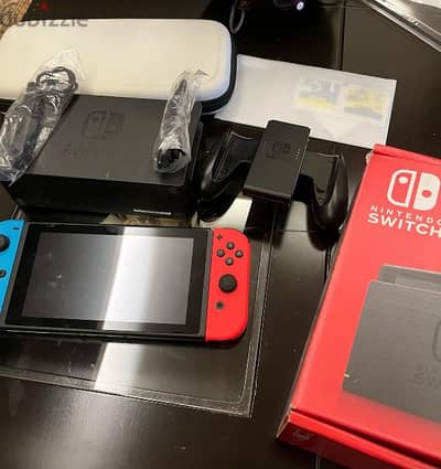 Nintendo switch in excellent condition with all accessories