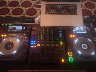 Cdj 2000nxs / Djm 800 / Flight Case