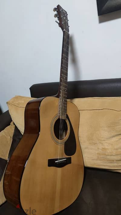 guitar acoustic yamaha