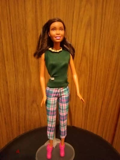 NIKKI/ Barbie Mattel years2000s Still good bend legs wearing+Shoes=18$