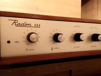 Vintage stereo amplifier made in EngLand Since 1960 Clear sound