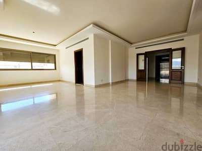 RA25-3954 Spacious Apartment 275m² in Ras El Nabeh is Now For rent