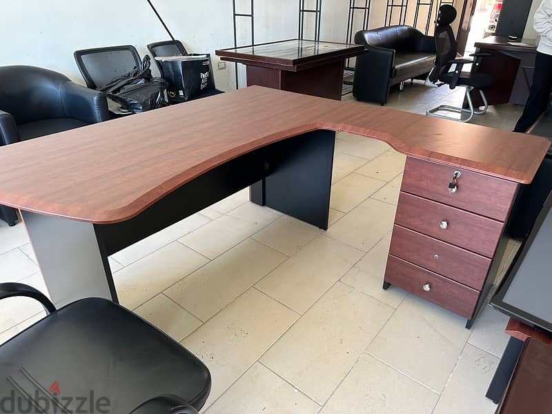 Office furniture 1