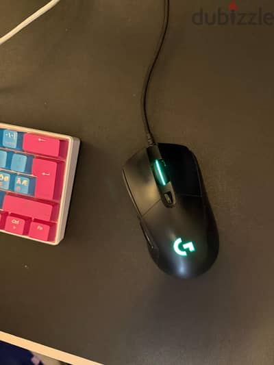 Logitech G402