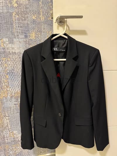 zara blazer rarely worn like new size m