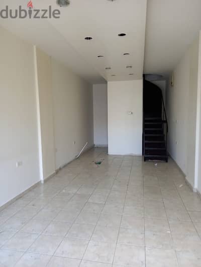 shop for rent in amchit