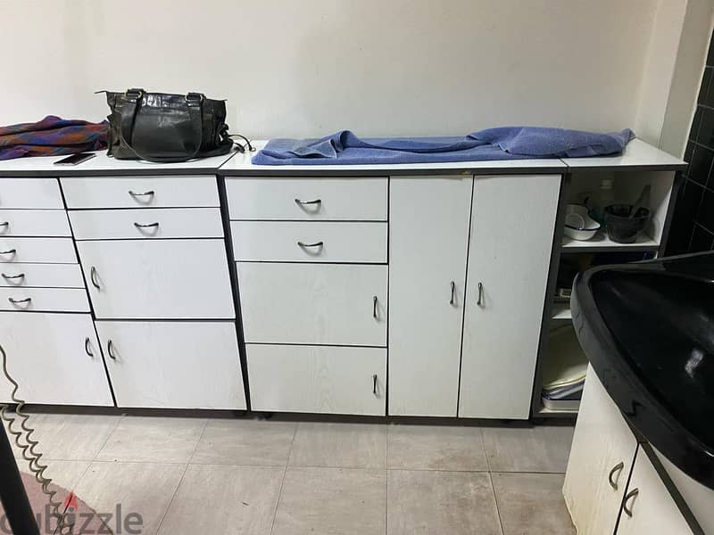 Cabinets and drawers for a dental clinic (wood) 0