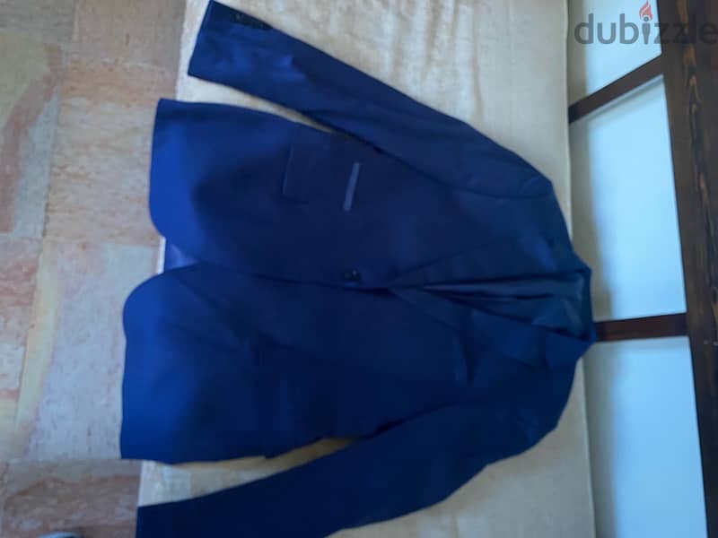 سترة زارا بحالة جيدة جداً Zara Blazer 1