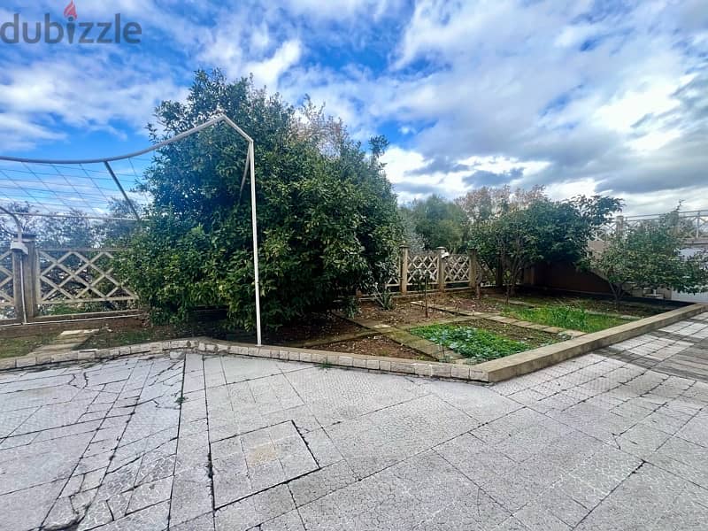 Building on a 709sqm land in Ain saadeh (Prime!!!) 1