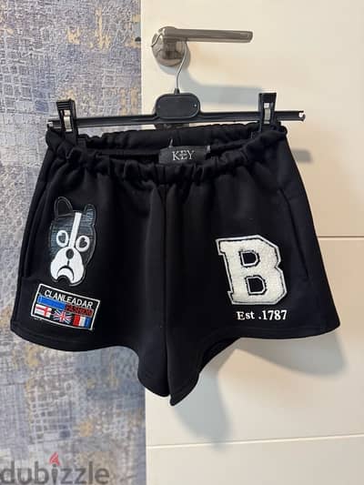 black short with cute patches, size s