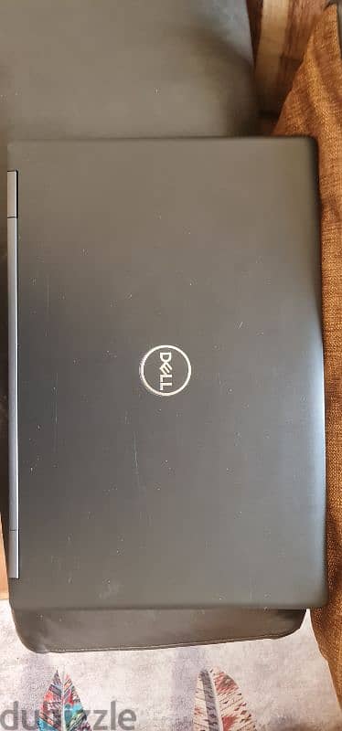 Dell Latitude 5590 laptop 2