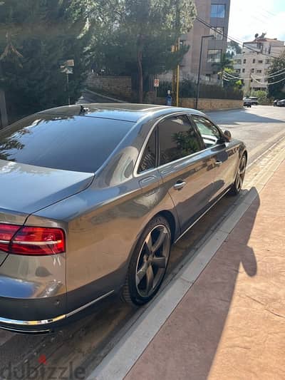 Audi A8 2016